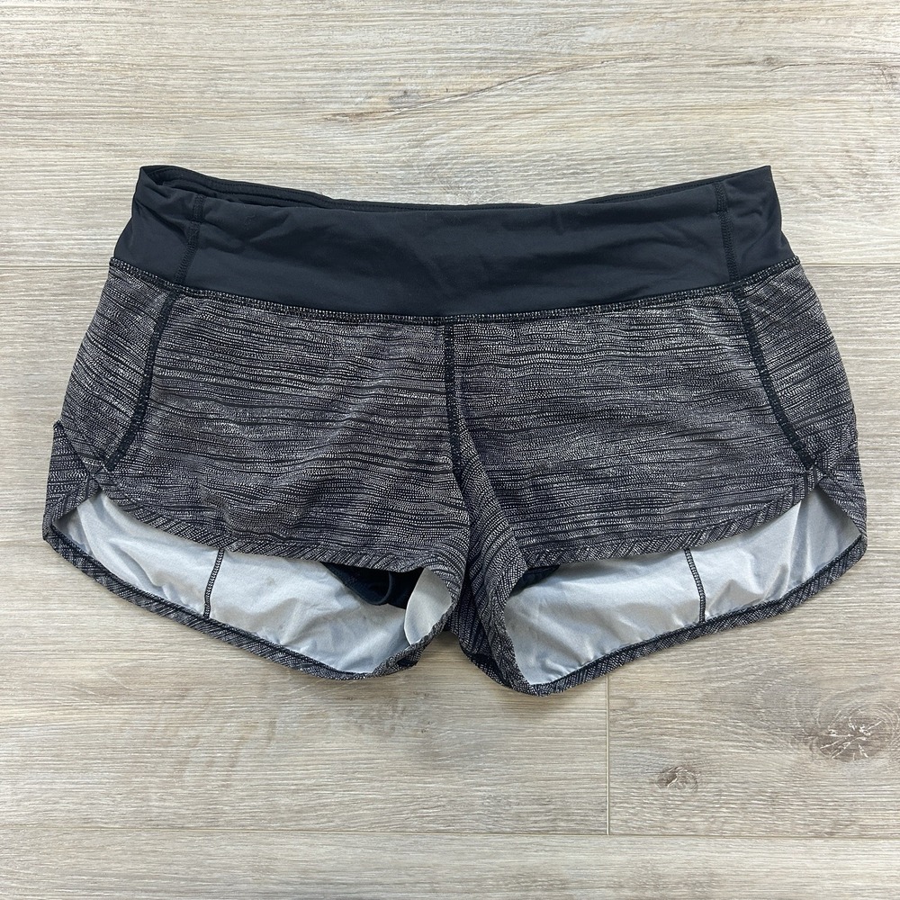 Lululemon Size 8 LR Speed Up Shorts 2.5" Bit Point Ice Grey Black Stripe